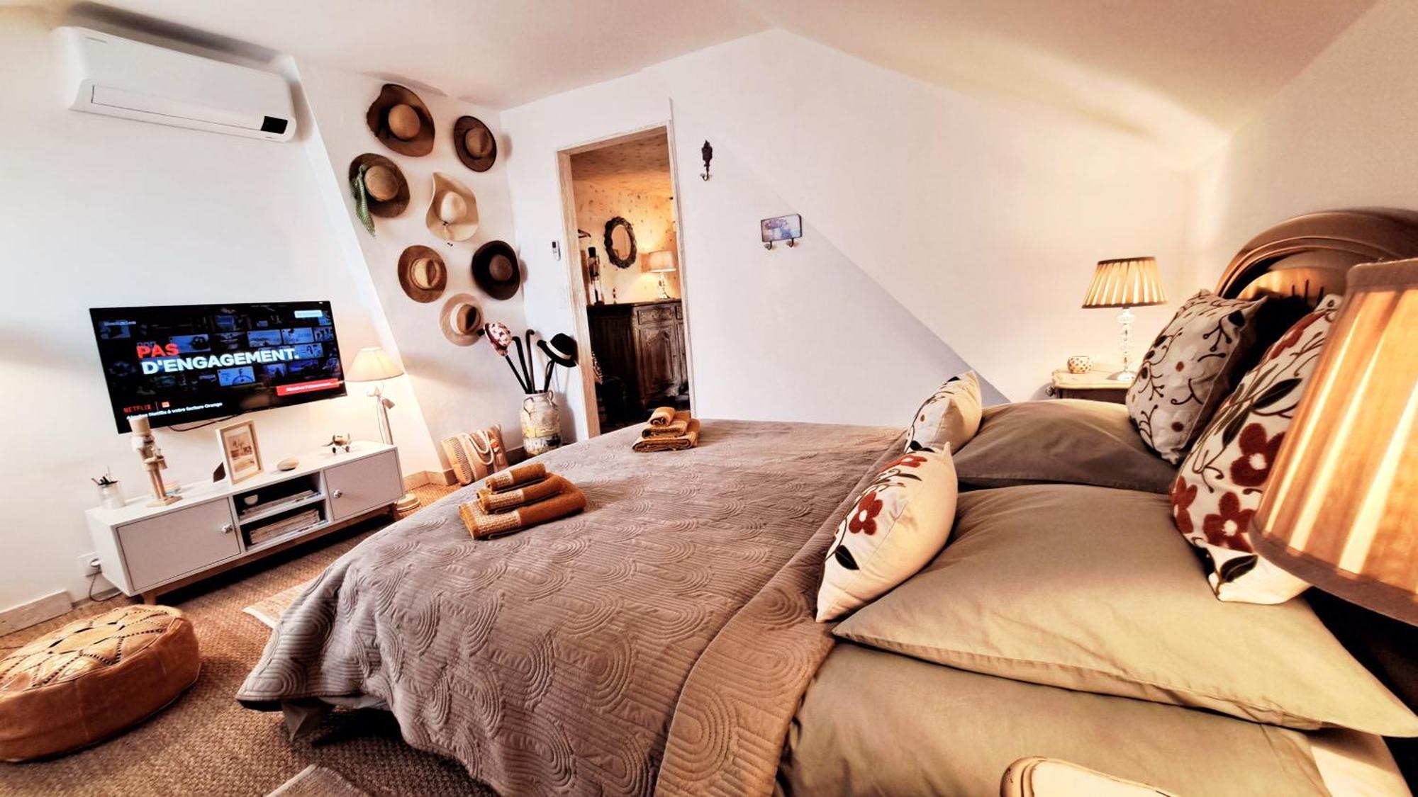 Cosy Chambre-Suite Climatisee Sancoins Exterior photo